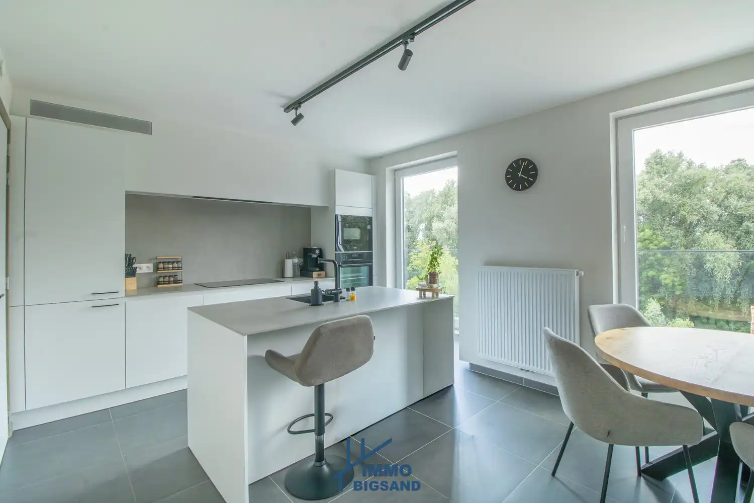 Nieuwbouwappartement met zicht op de Leie foto 5