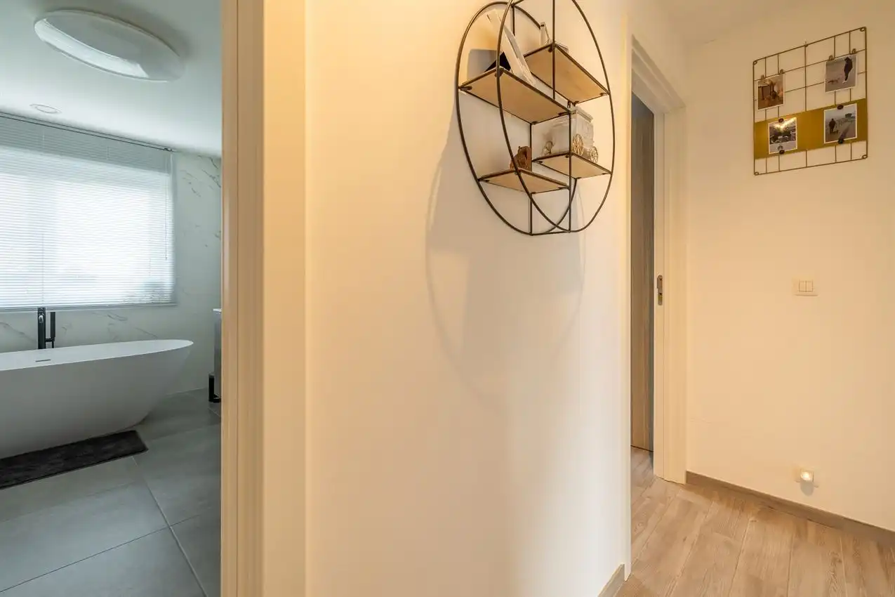 Instapklare nieuwbouwwoning in geliefde wijk foto 22