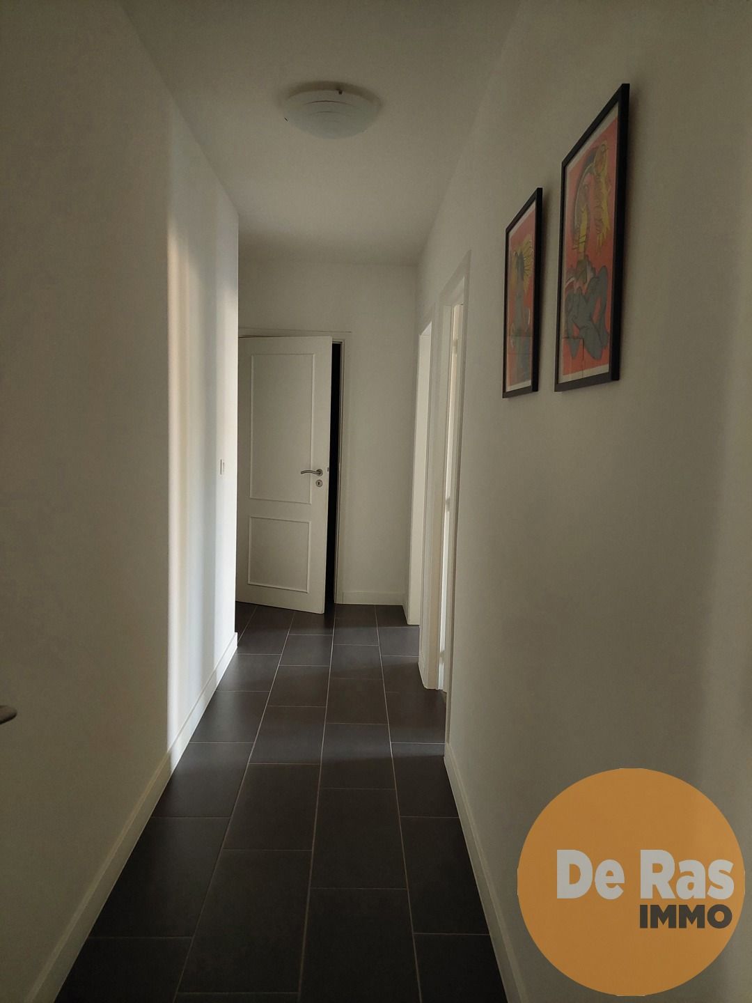 GENT - Instapklaar 4 slaapkamer appartement op 1ste verdiep foto 13