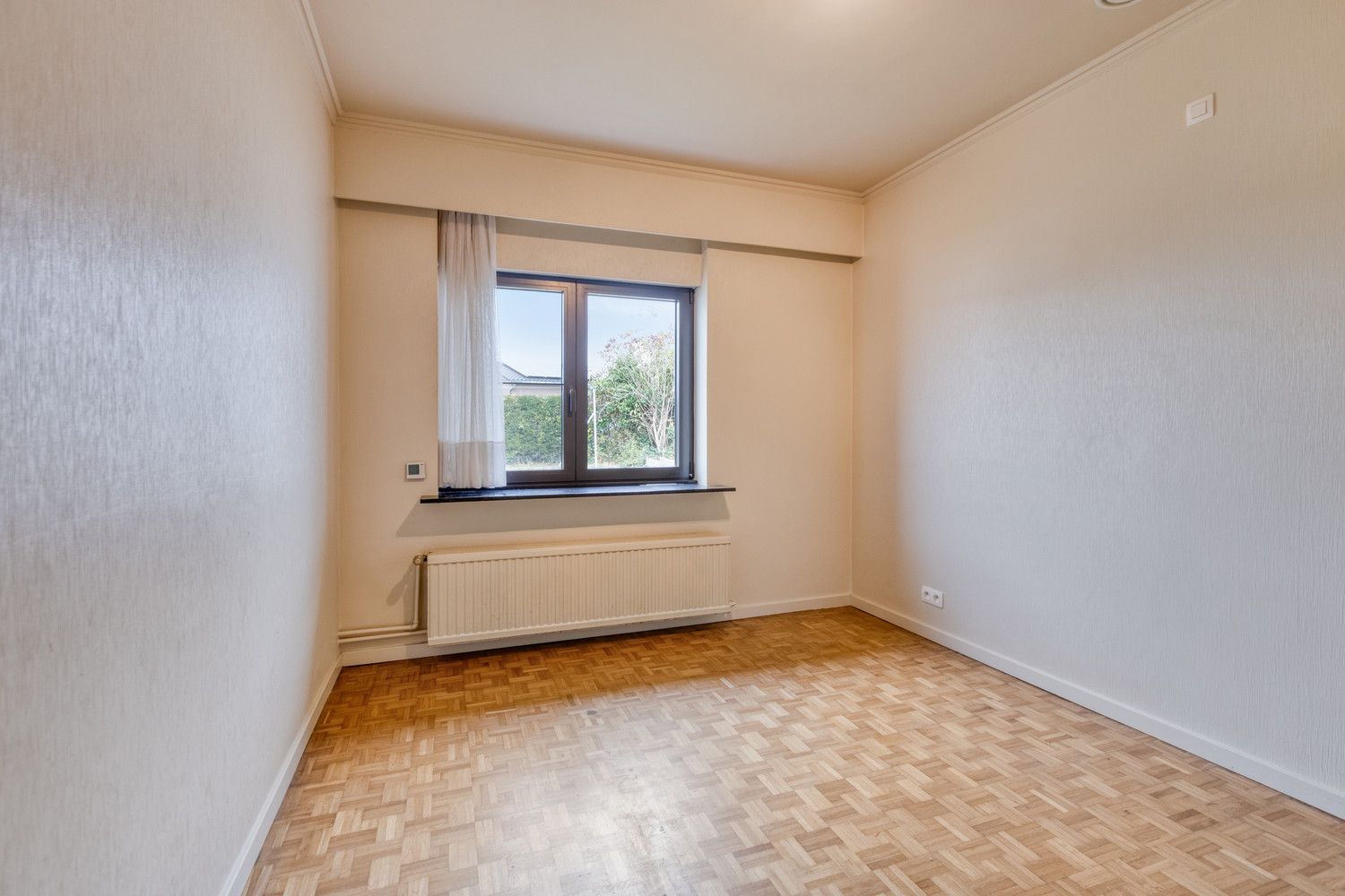 VOLLEDIG VERNIEUWDE OPEN BEBOUWING (OB) MET PRACHTIG UITZICHT EN MODERN COMFORT! foto 24