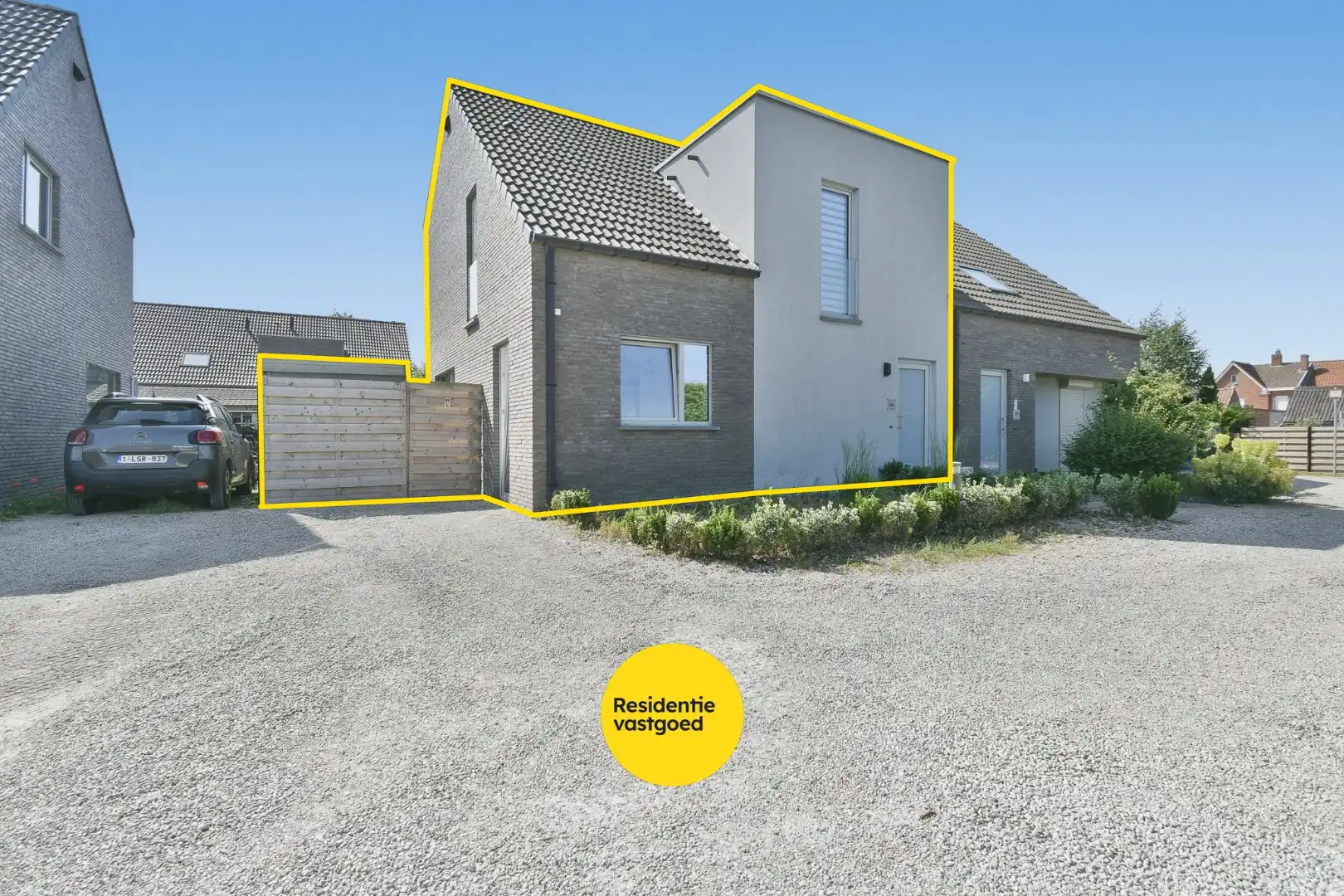 Energiezuinige halfopen woning met 3 slaapkamers te huur in Westkerke!  foto {{pictureIndex}}