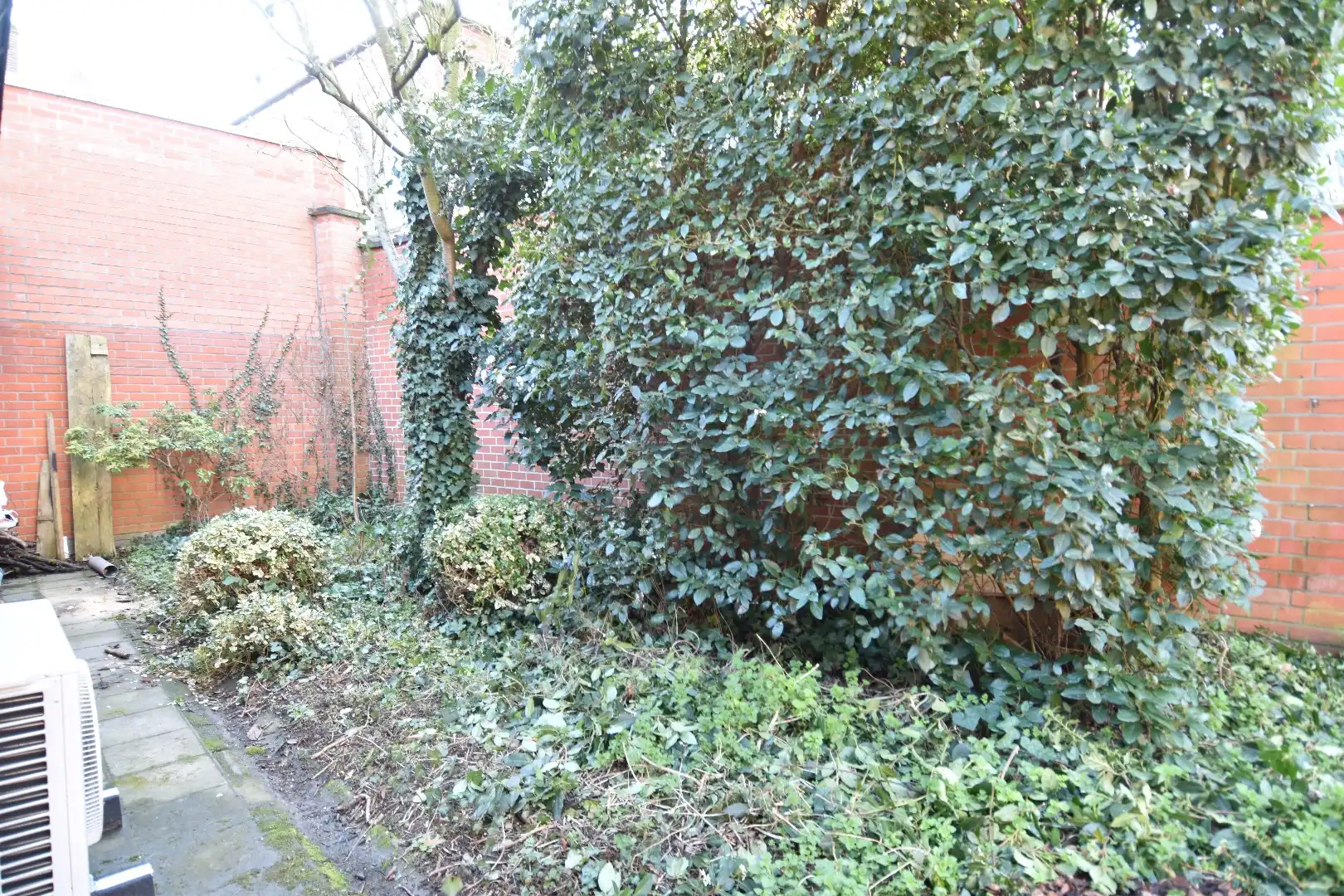 Kantoorruimte te huur in hartje Rollegem foto 8