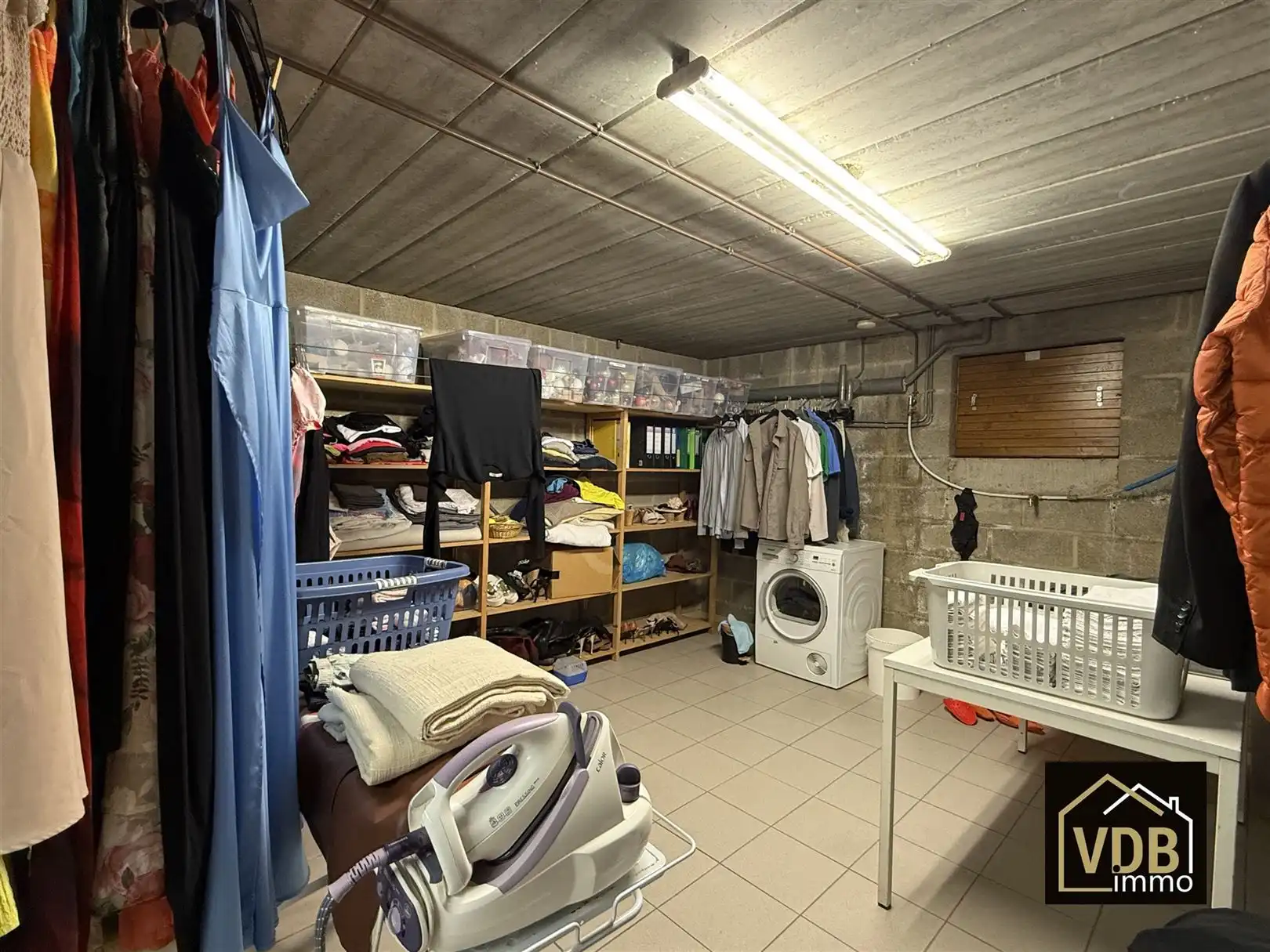 Instapklare halfopen bebouwing met 3 slaapkamers foto 92