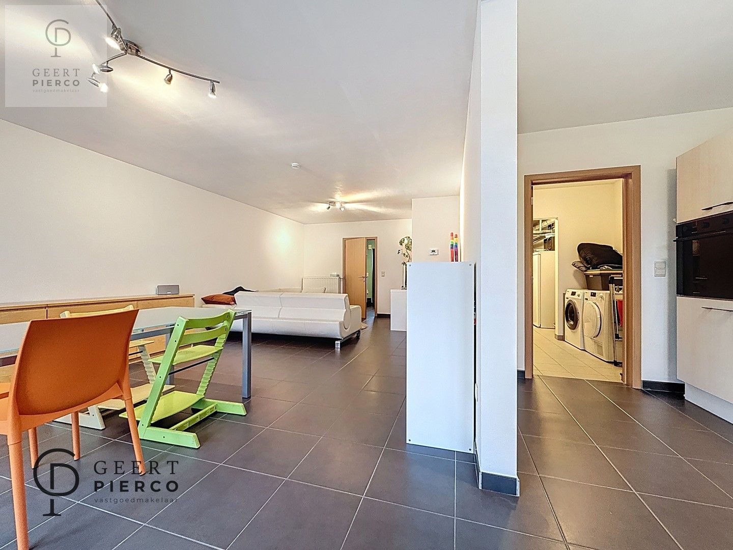 Leuke gezinswoning in exclusieve wijk foto 6