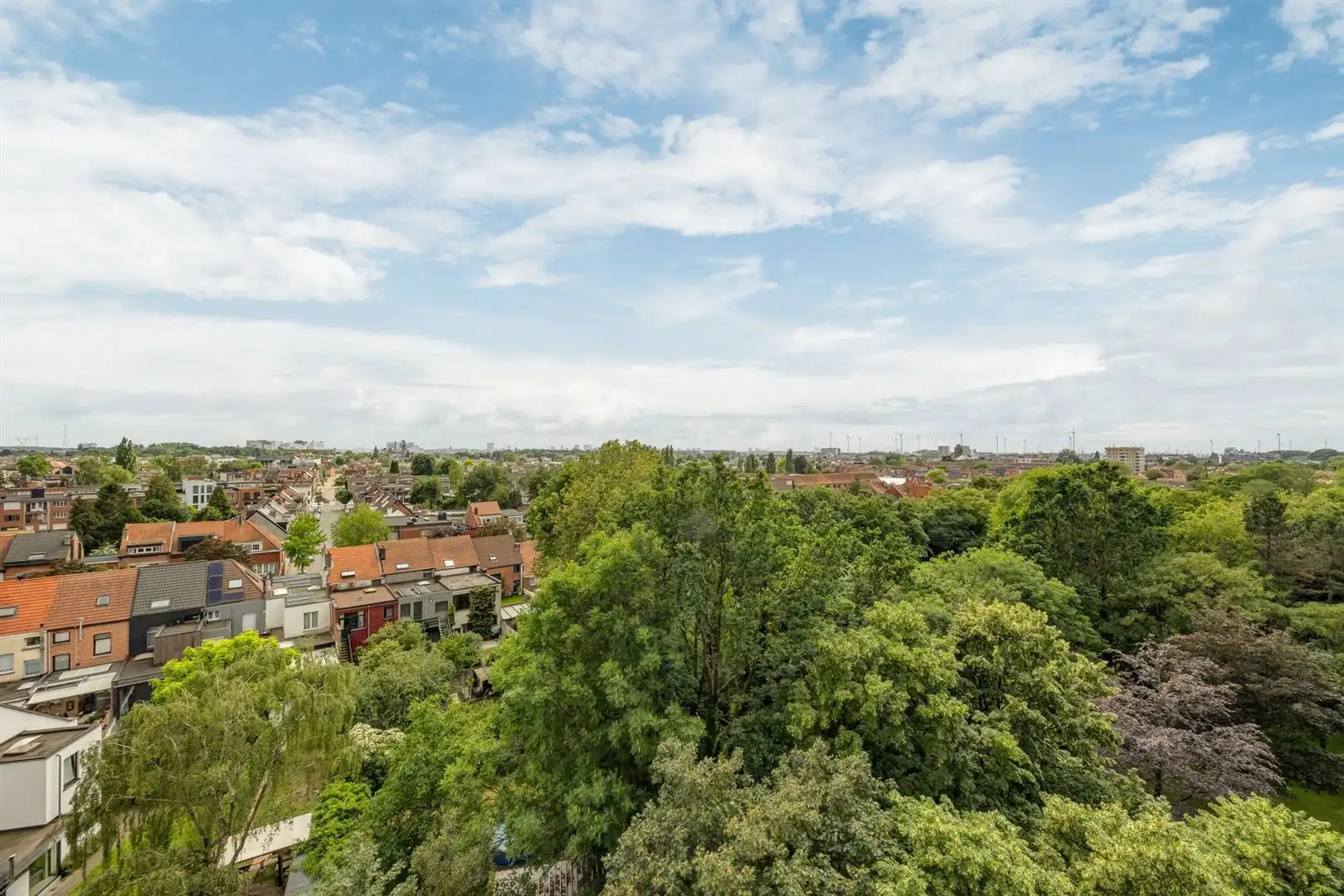 Panoramisch hoekappartement met 2 slaapkamers en xl-garage  foto 2