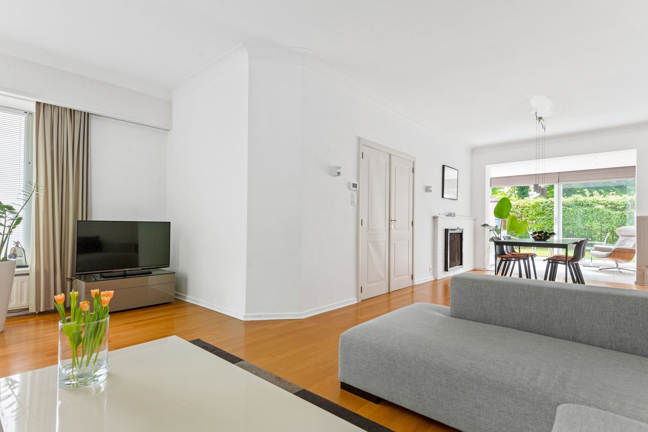 Instapklare halfopen woning op toplocatie foto 12