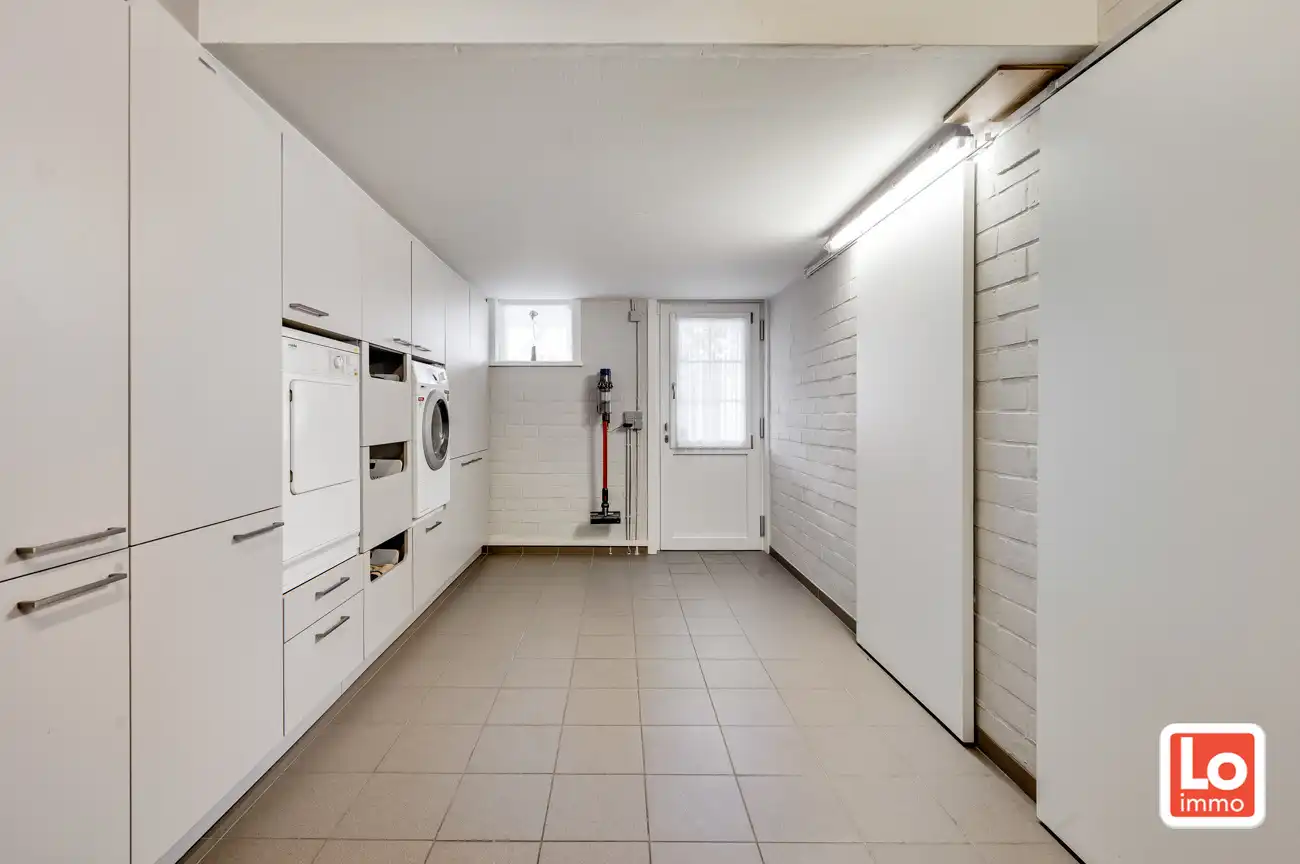 VERKOCHT! Charmante alleenstaande woning met inpandige garage op een zeer goede locatie in Oostakker. foto 15