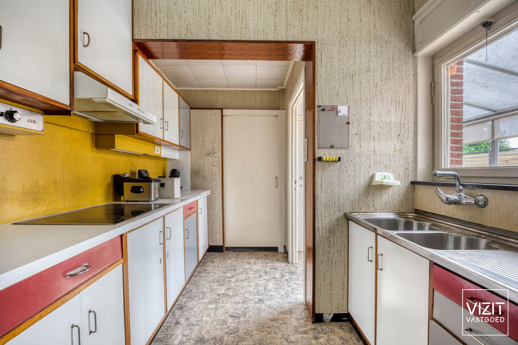 Ruime en karaktervolle woning te Ninove!  foto 6