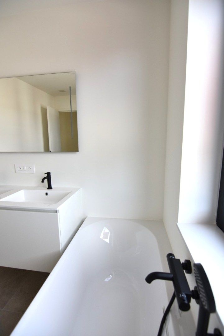 Moderne nieuwbouw woning in RSL foto 22