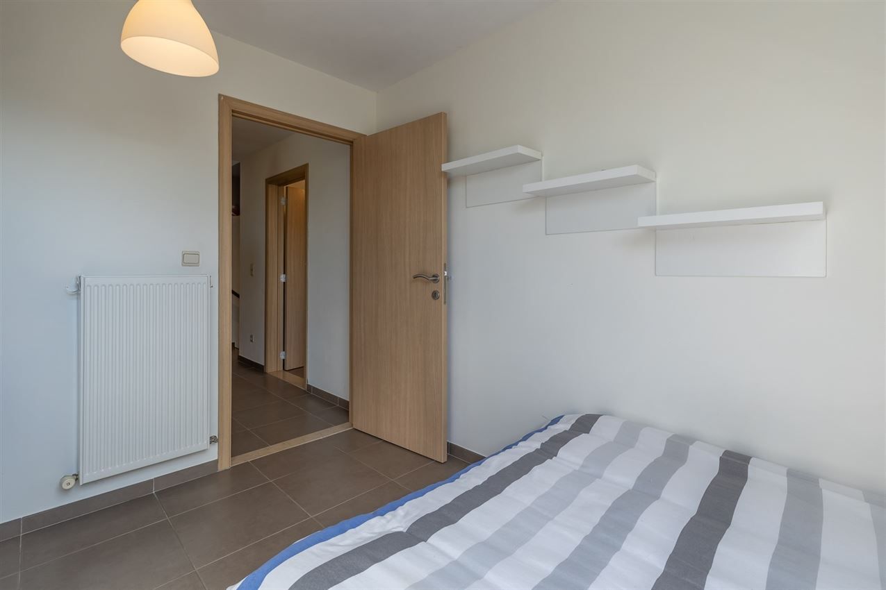 Royale duplex met terras en garage foto 15
