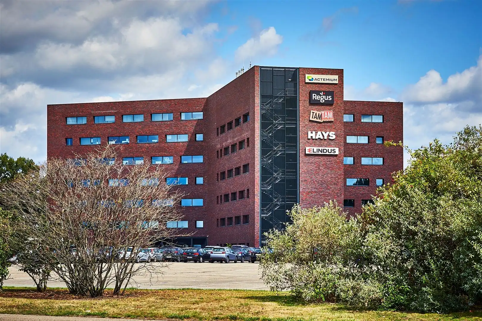 Kantoren te huur vlakbij E313 foto {{pictureIndex}}