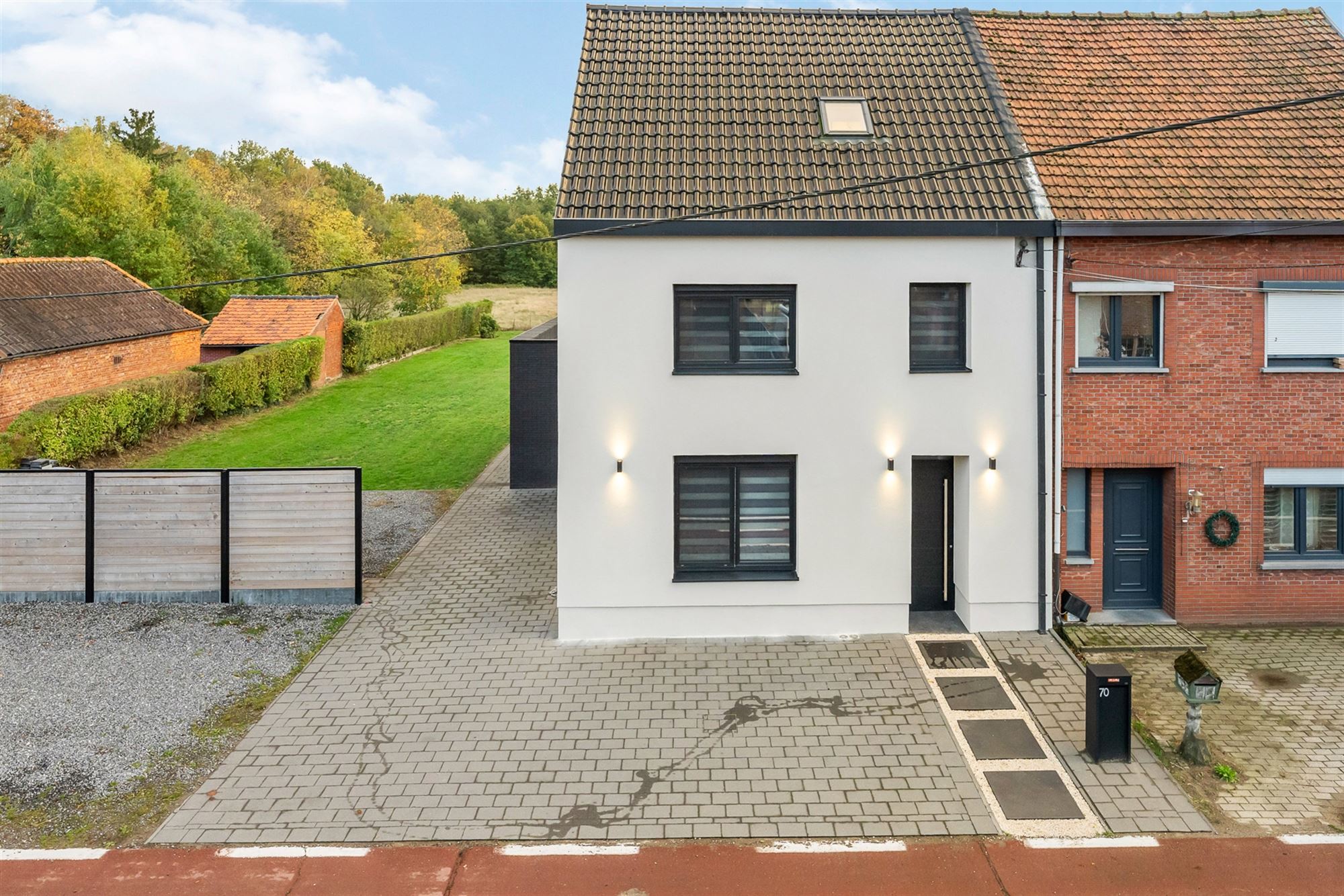 UITERST KNAP GERENOVEERDE WONING MET 3-4 SLAAPKAMERS OP EEN PERCEEL VAN 12A48CA TE BEVERLO foto 31