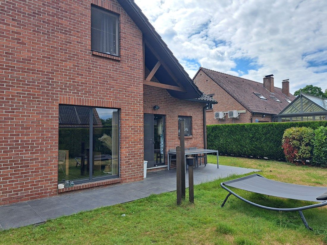 Eigentijdse villa te Lummen foto 22