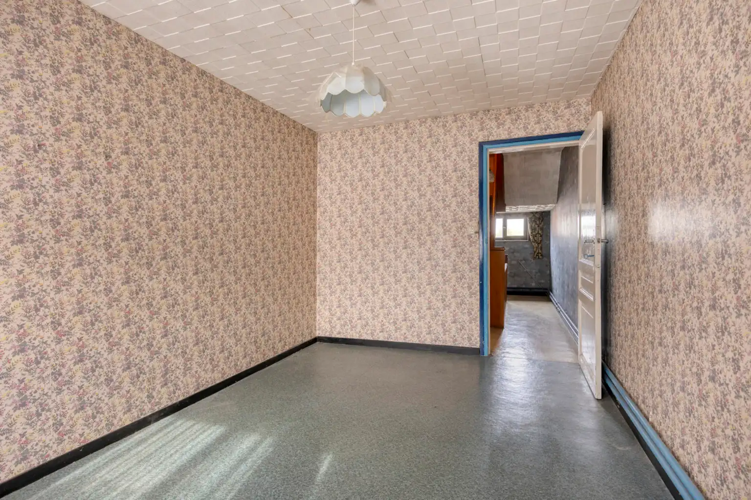 Ruime 3-gevelwoning met 3 slaapkamers en tuin foto 18