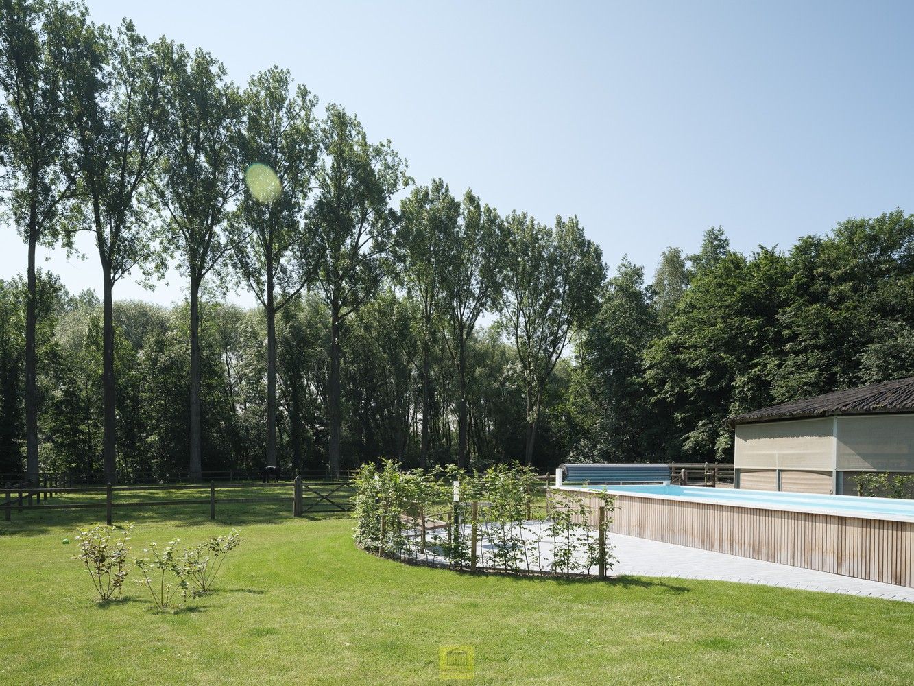 Uitzonderlijk pand - manege met gastenverblijf foto 34