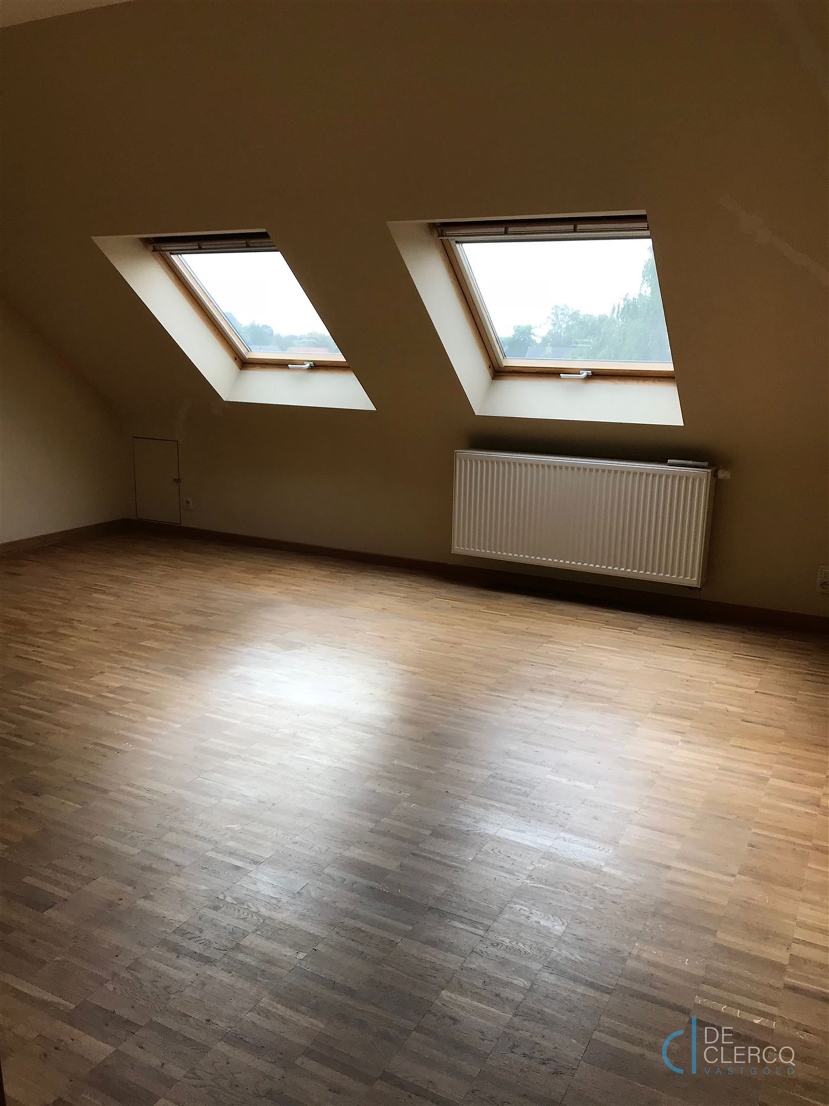 Mooi recent, luxueus en ruim appartement nabij Lochristi Dorp! foto 17