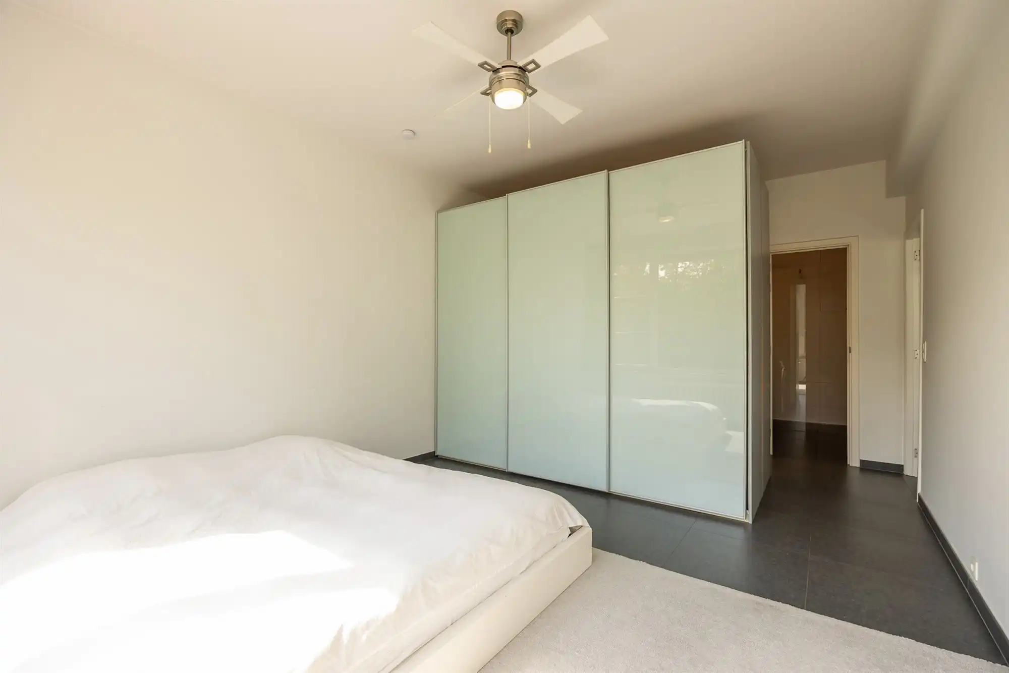 Ruim instapklaar appartement centraal gelegen foto 8