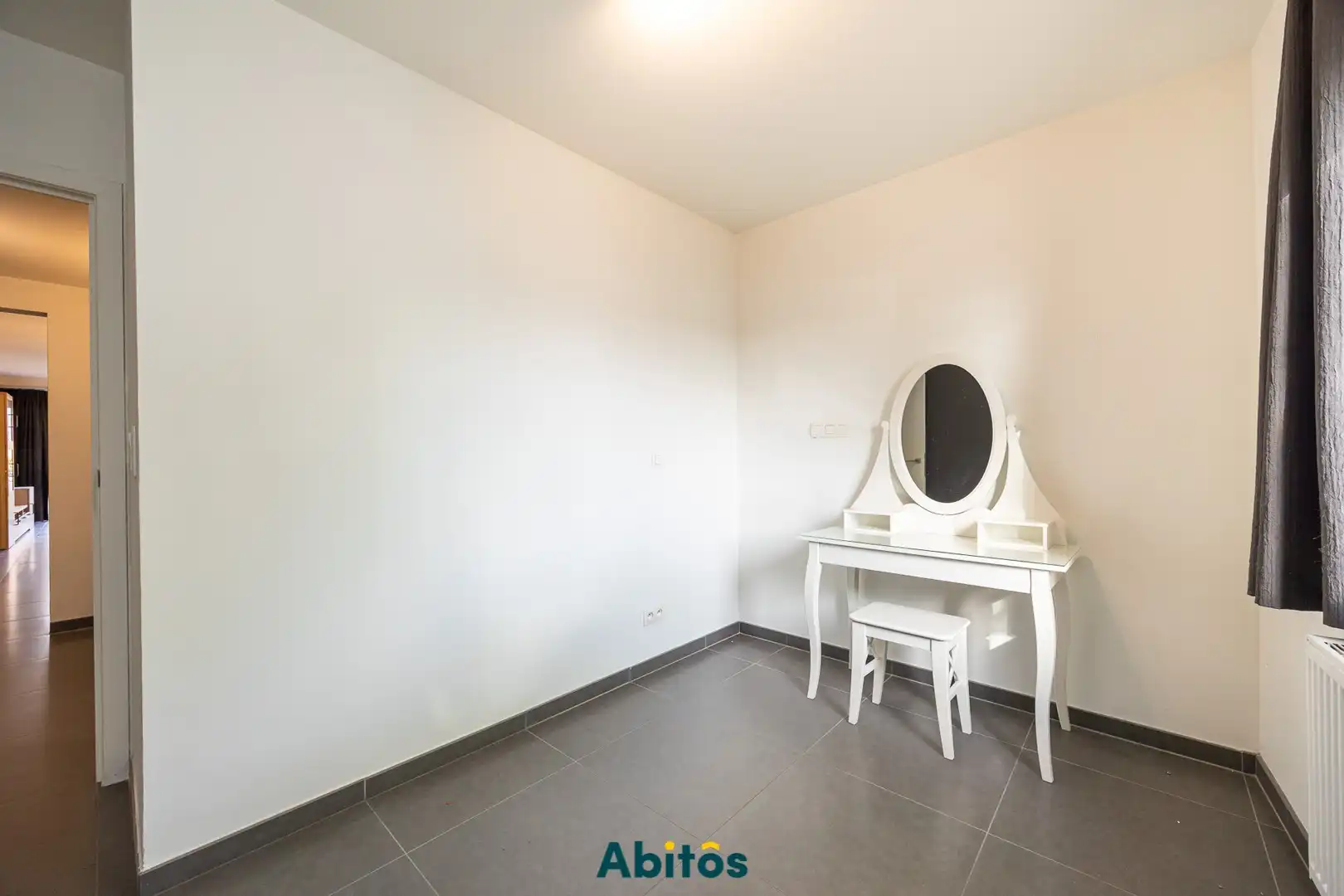 Gelijkvloers appartement met drie slaapkamers foto 26