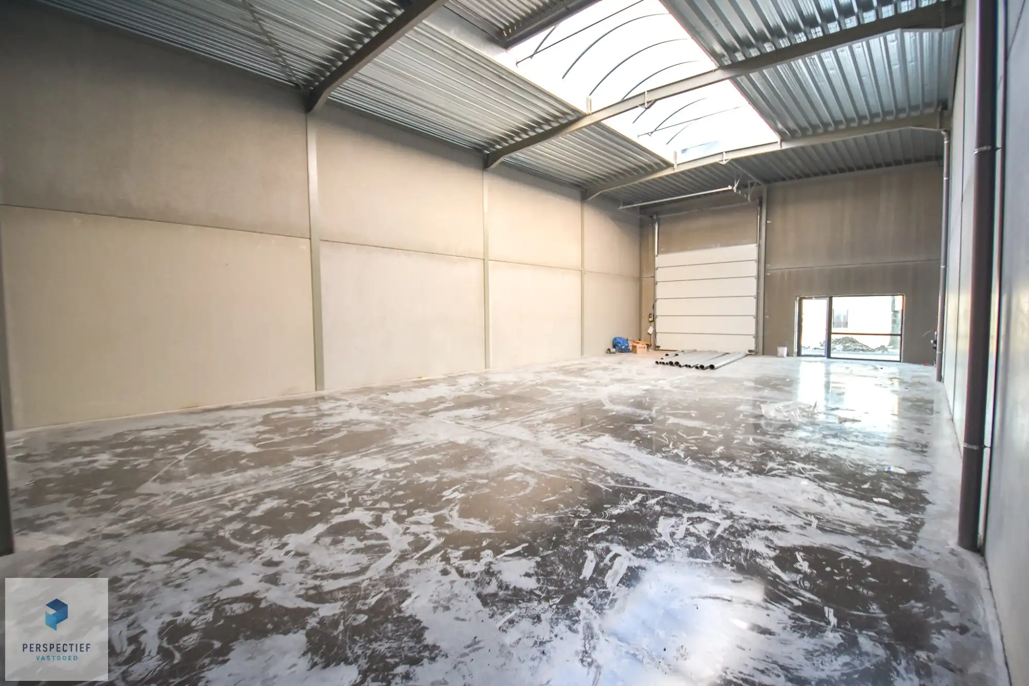 Grote Loods te huur in het industriepark van Beernem foto 6