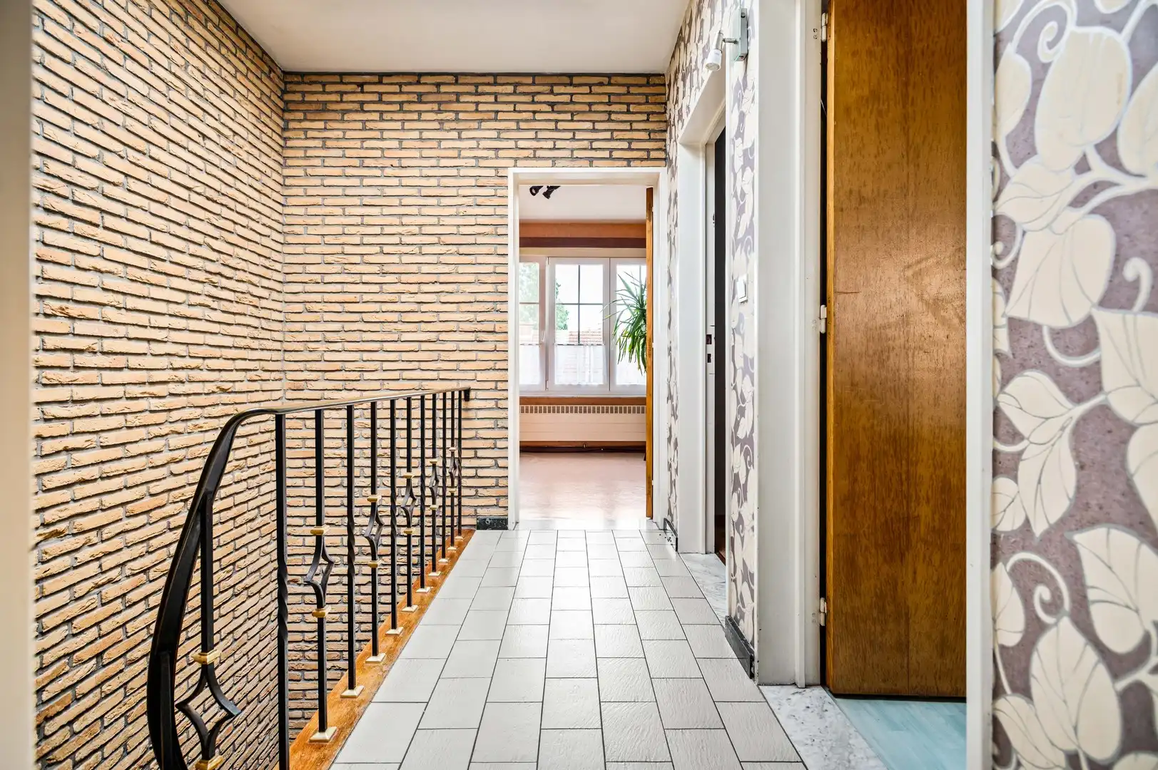 Bel-etage met 4 slpk in rustige woonwijk foto 17