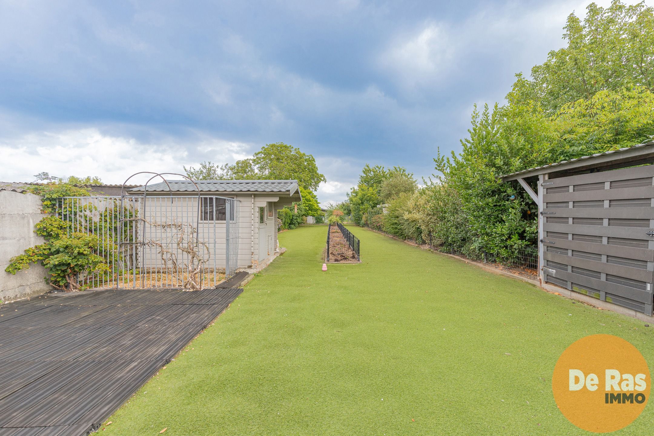  ERONDEGEM- Instapklare woning met grote tuin  foto 21