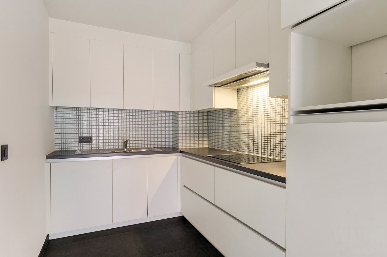 NIEUWE VRAAGPRIJS!! Gelijkvloers appartement (duplex) met 2 slaapkamers. foto 14