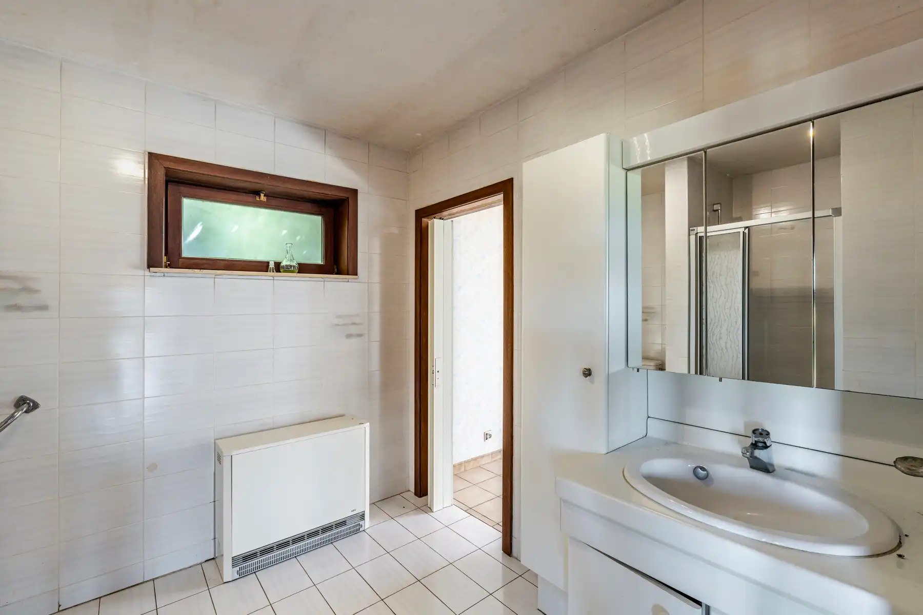 Grondig te renoveren woning met bijgebouwtje op ca 1.800 m² foto 21