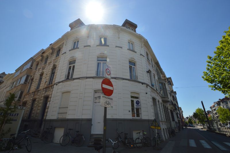 ()=>{if(producerUpdateValueVersion(node),producerAccessed(node),node.value===ERRORED)throw node.error;return node.value} Kortrijksesteenweg 113/002 - 9000 Gent