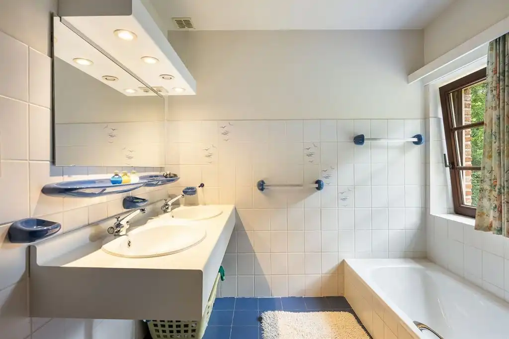 Klassieke villa op 2.233m² met zuid-georiënteerde tuin foto 14