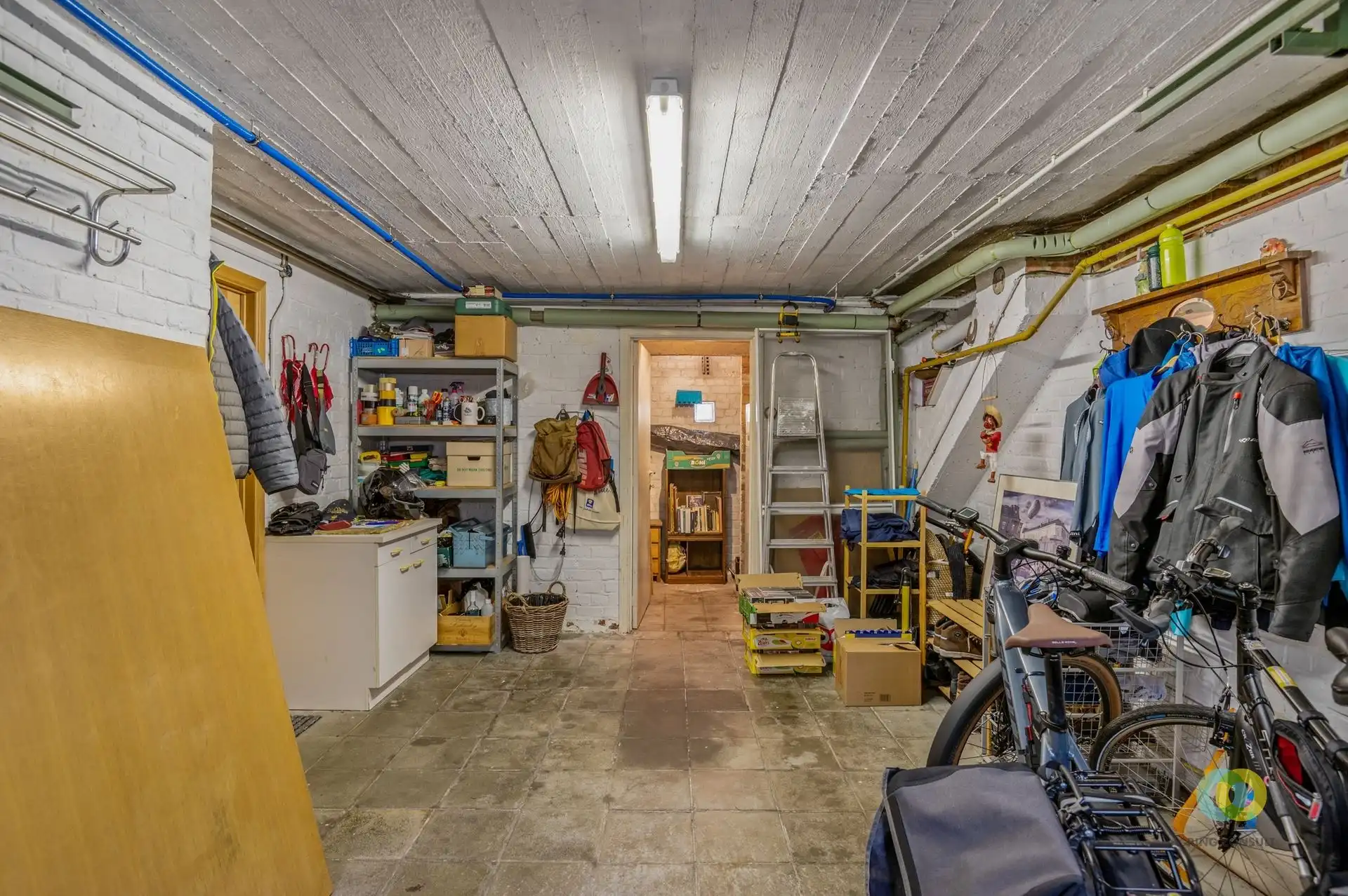 Instapklare bel-etage met 3 slaapkamers, tuin, garage en EPC C te Koningslo foto 13