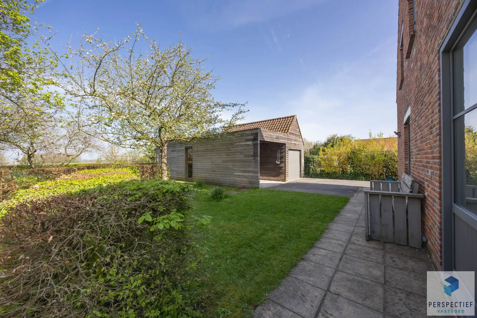 Charmante woning met adembenemend landelijk uitzicht in Oostveld foto 9