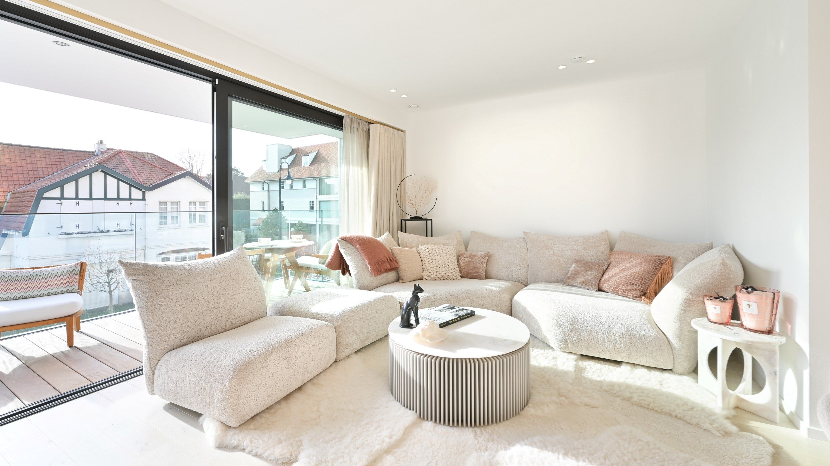 Nieuw luxe appartement gelegen op de Kustlaan in het Zoute, tussen de Minigolf en het Albertplein foto 4