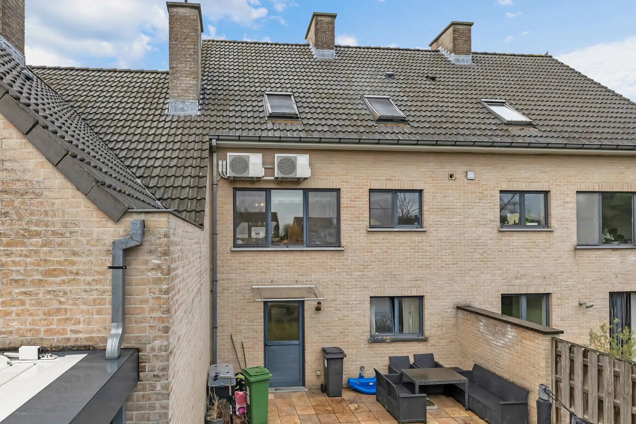 Woning te centrum Liedekerke met 3 slpk en garage foto 3