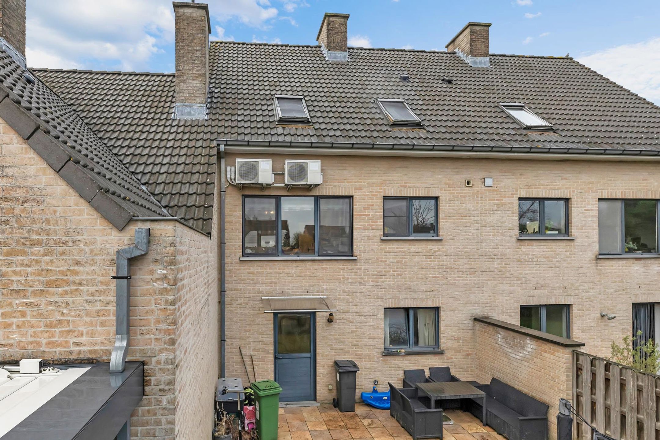 Woning te centrum Liedekerke met 3 slpk en garage foto 3