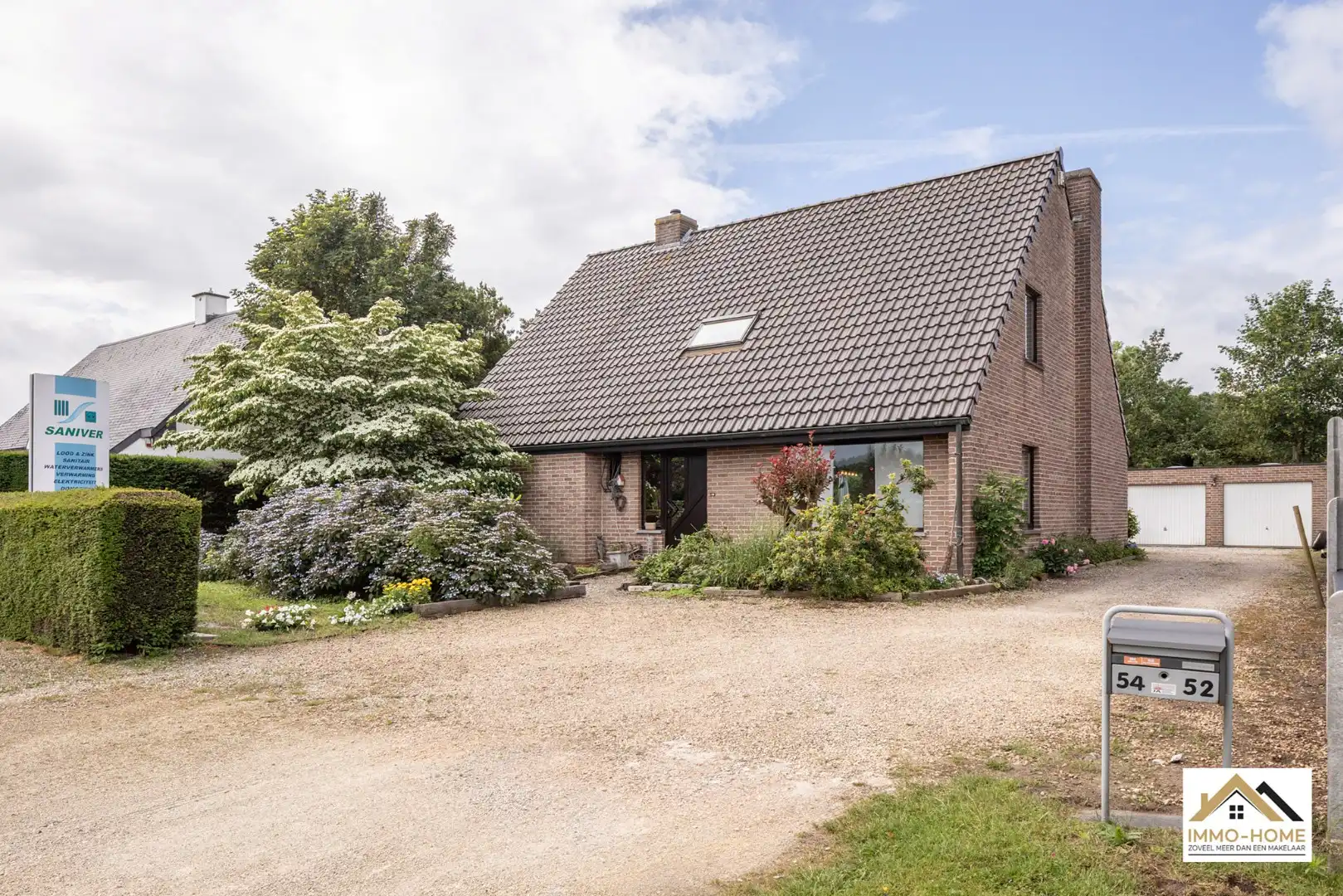 Riante villa met ruime grond!  foto {{pictureIndex}}