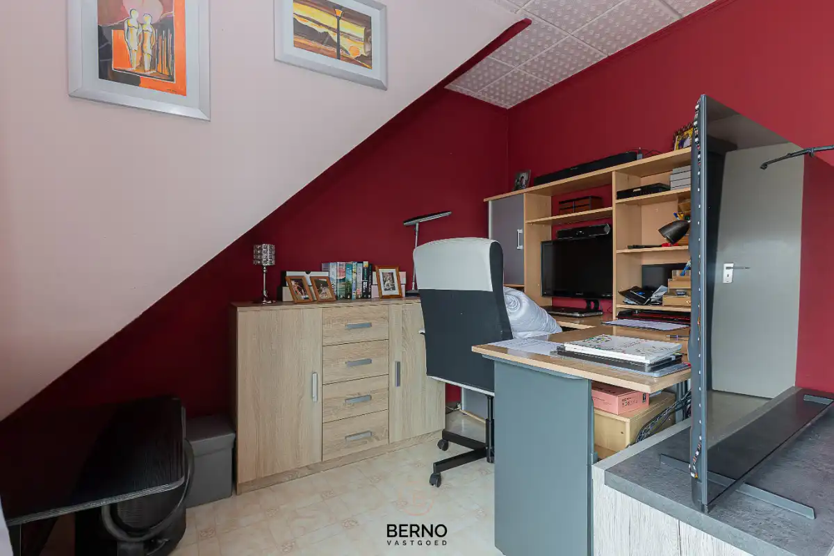 Op te frissen bel-etagewoning foto 4