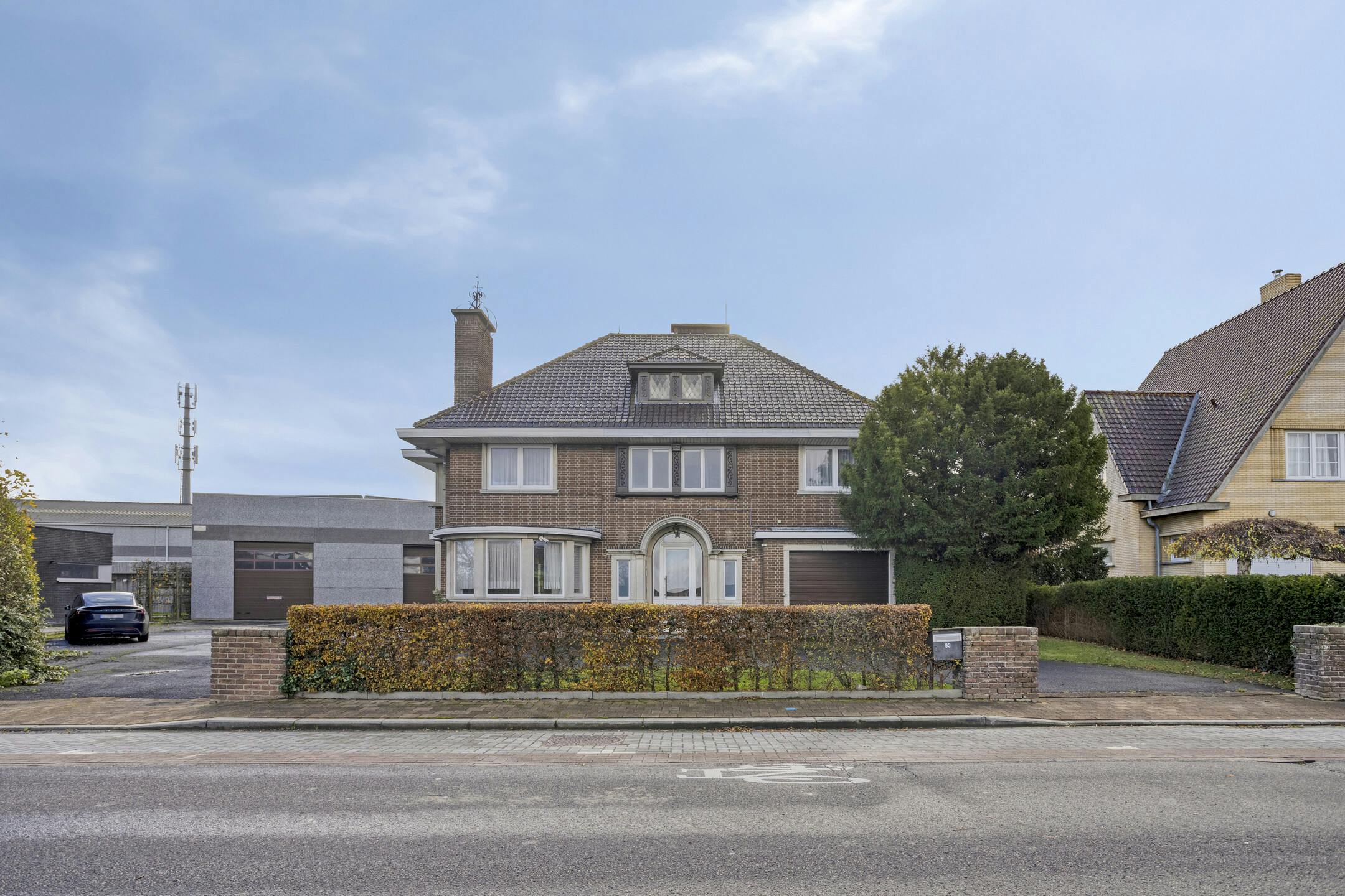 Ruime woning met loods op 2.127m² te Lo-Reninge. foto 35