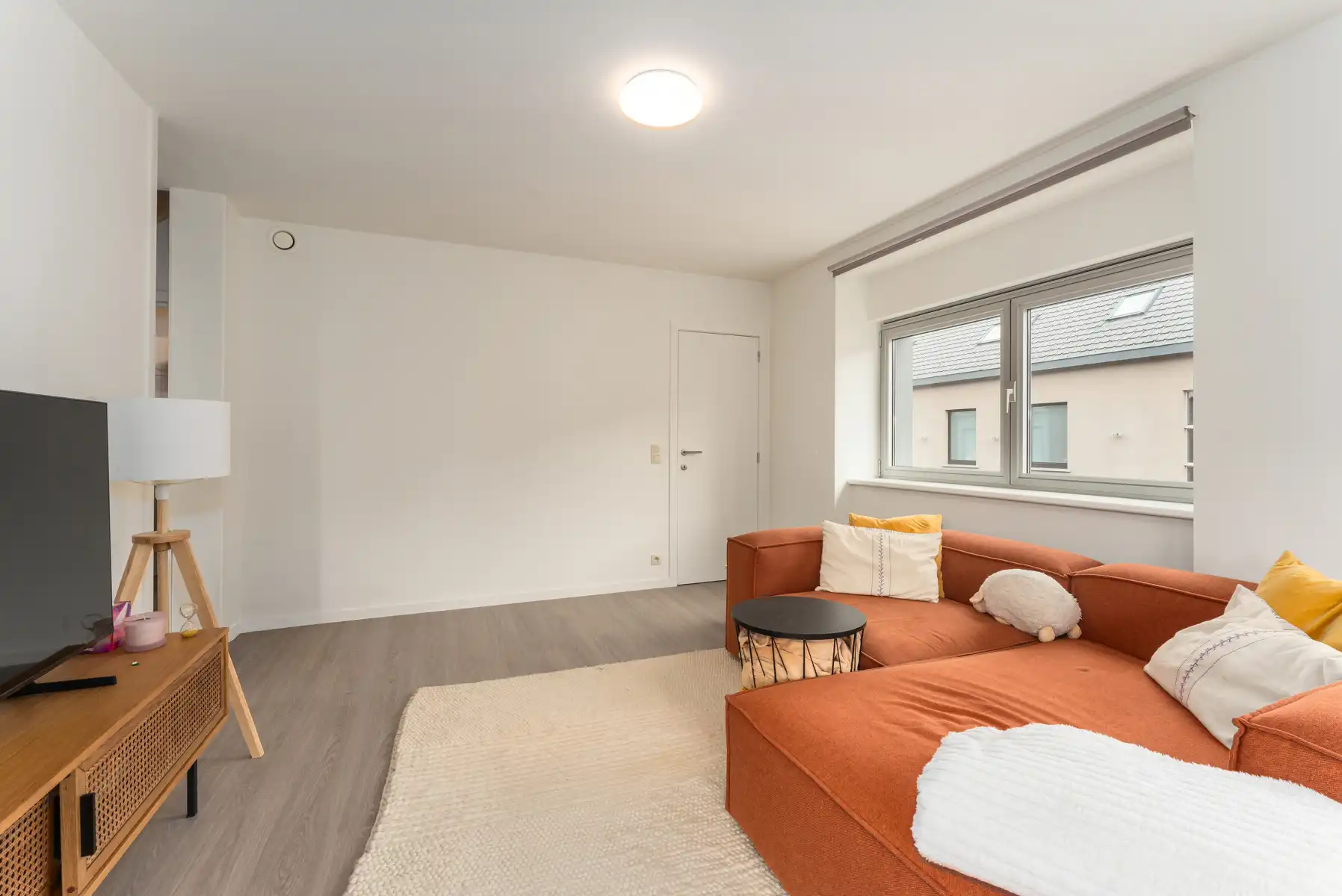 Polyvalente kantoorruimte en 2 appartementen foto 30