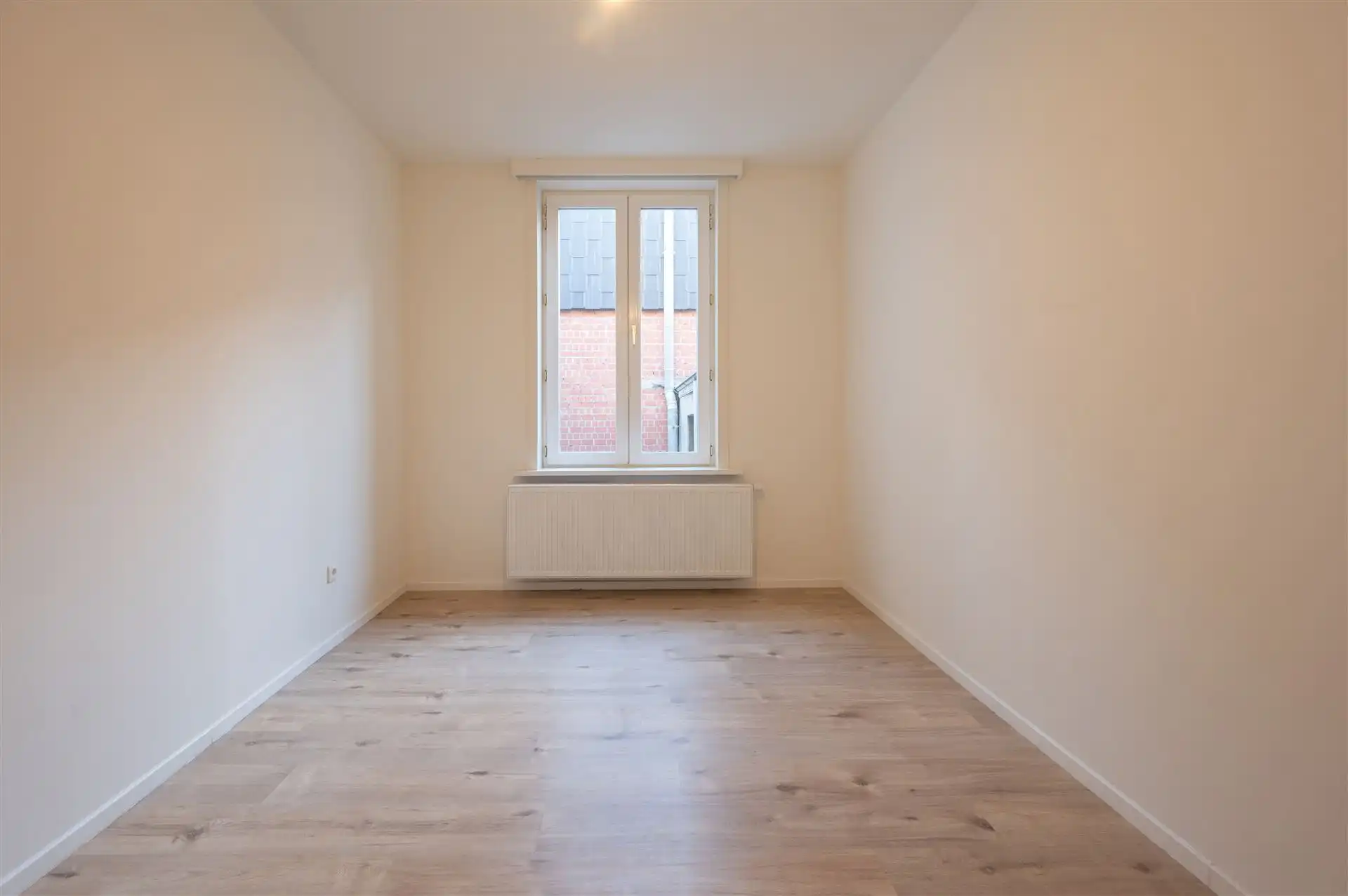 Ruime, volledig gerenoveerde herenwoning met 6 kamers foto 18