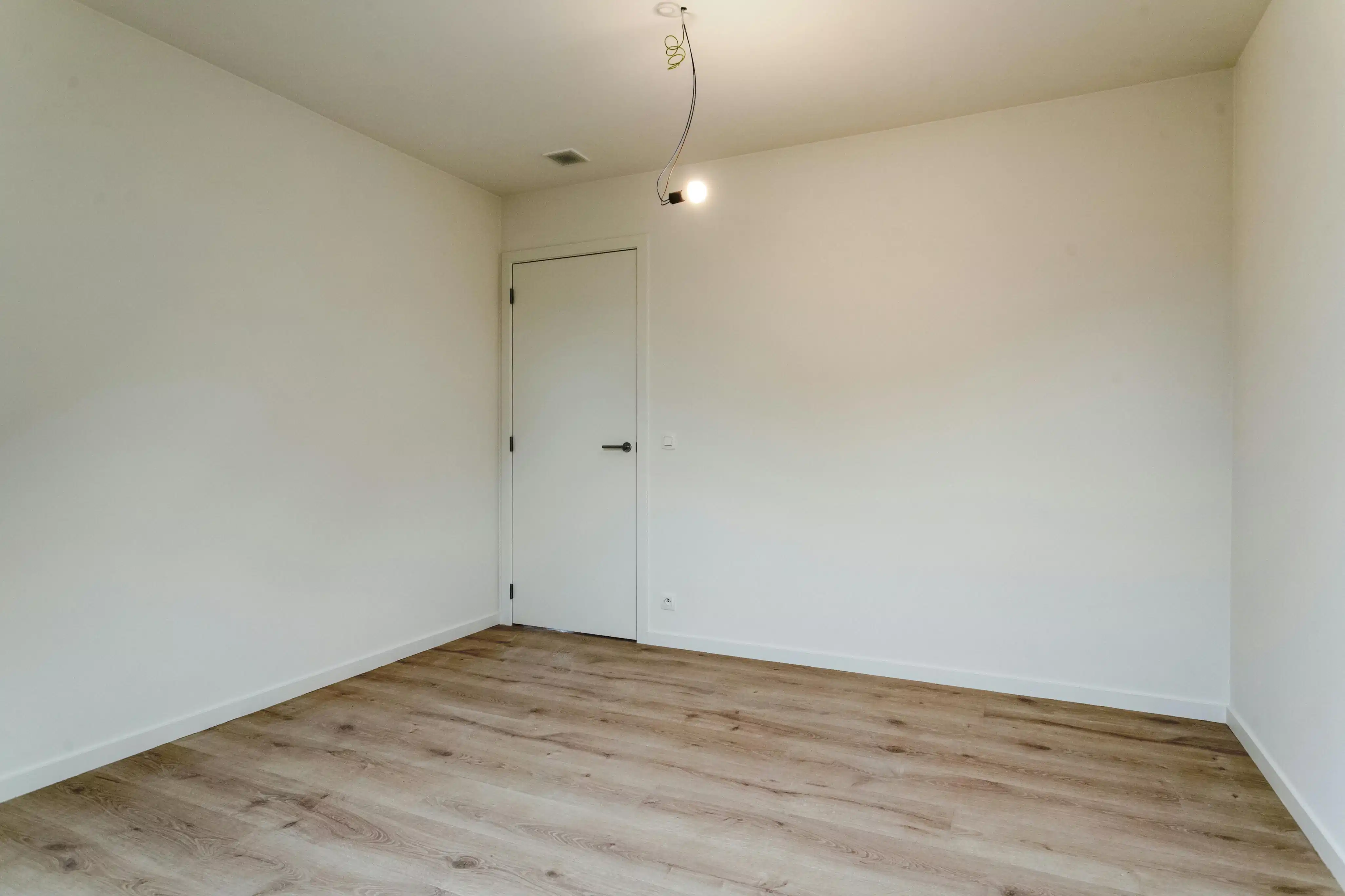 Afgewerkt nieuwbouwappartement te koop in Desselgem foto 11