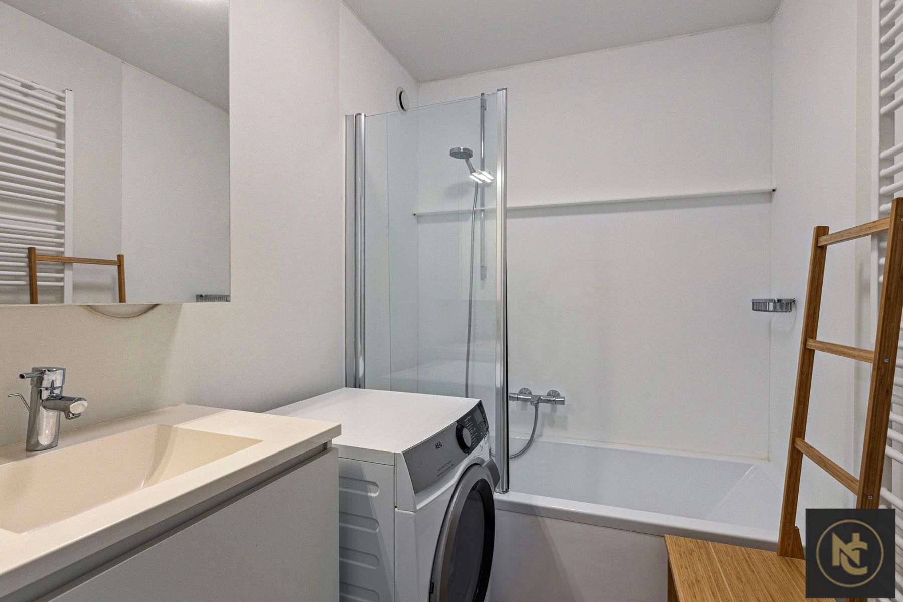 Sfeervol appartement met 2 slaapkamers foto 9