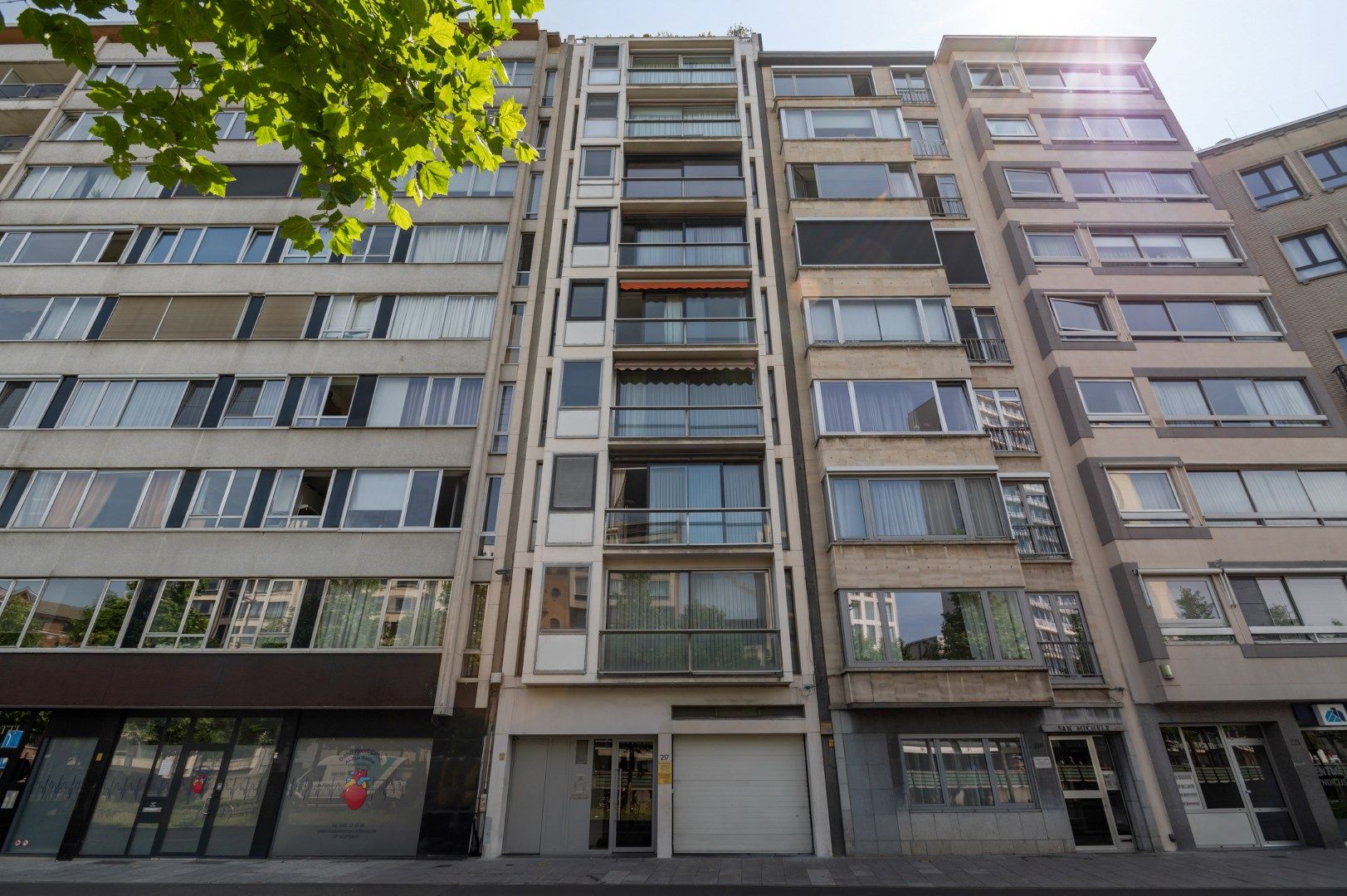 Praktijk - kantoorruimte op "den Boulevard" foto {{pictureIndex}}