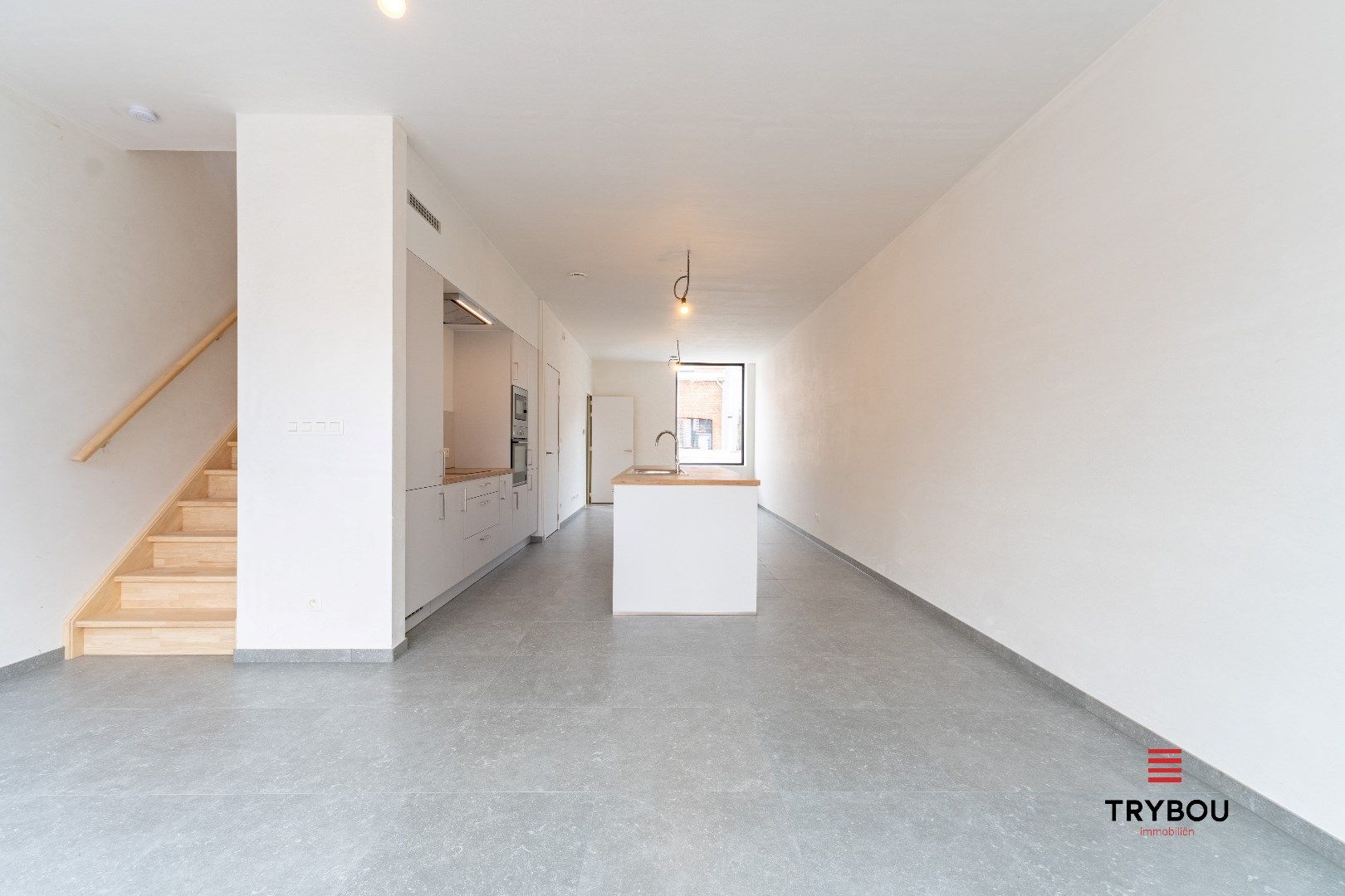 Instapklare gezinswoning in hartje Merkem met 4 slaapkamers en zonnige tuin foto 27