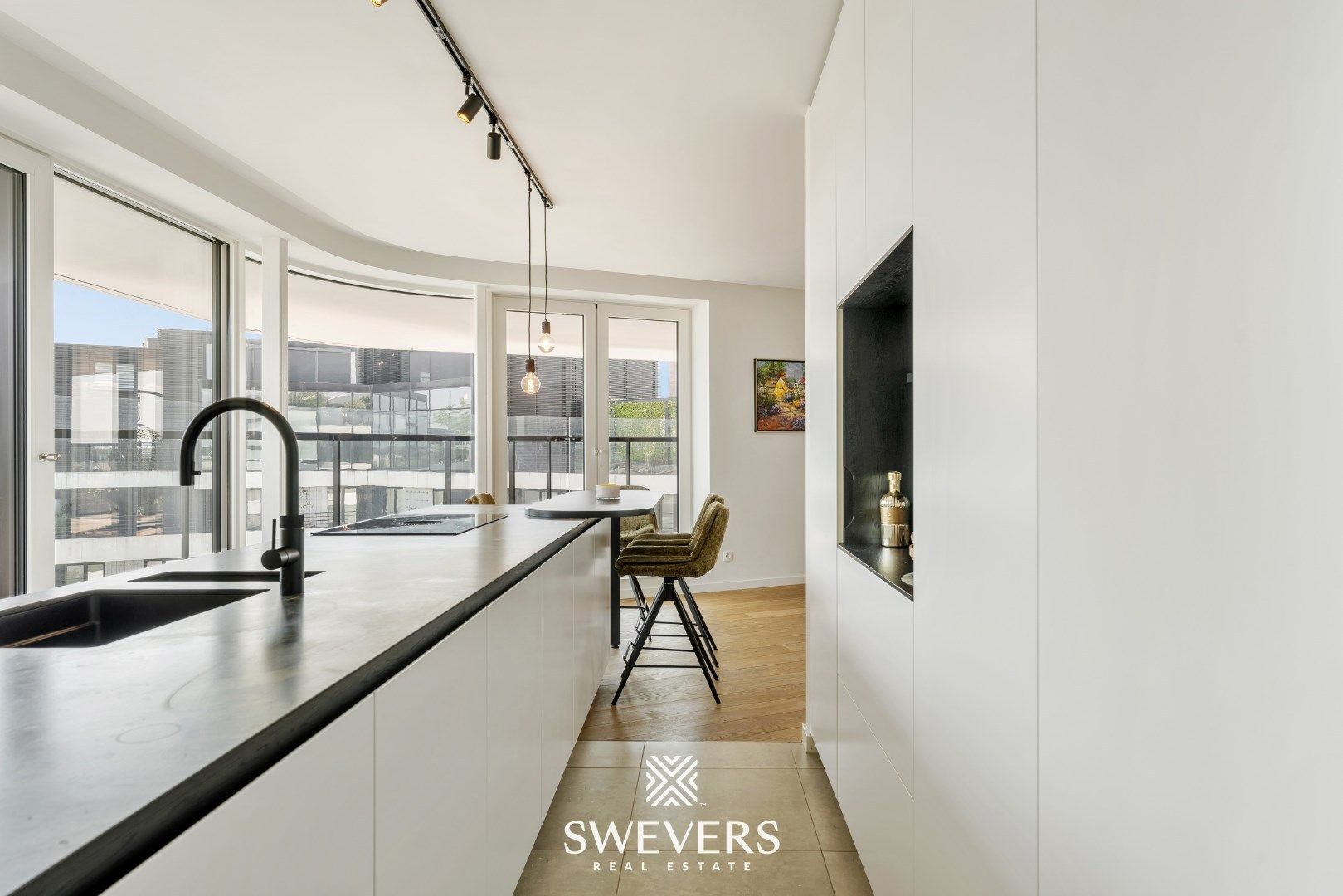 Adembenemend luxueus appartement (216m²) op Zuidzicht met riant terras rondom (223 m²) foto 14