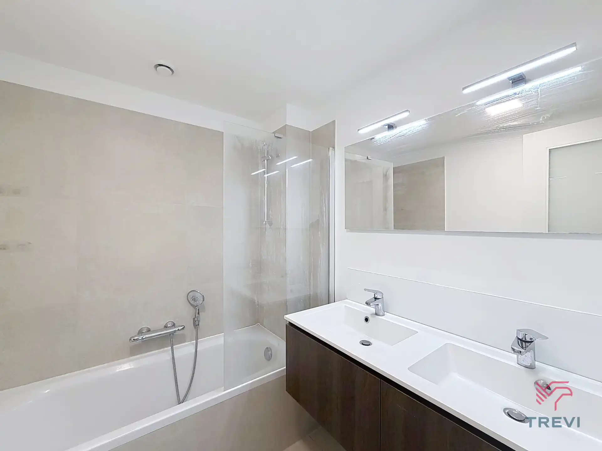 3-kamerappartement in een recent gebouw  foto 12