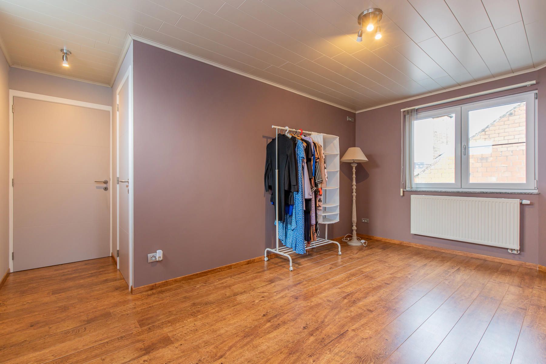 BORSBEKE - Gerenoveerde woning met garage en tuin. foto 13