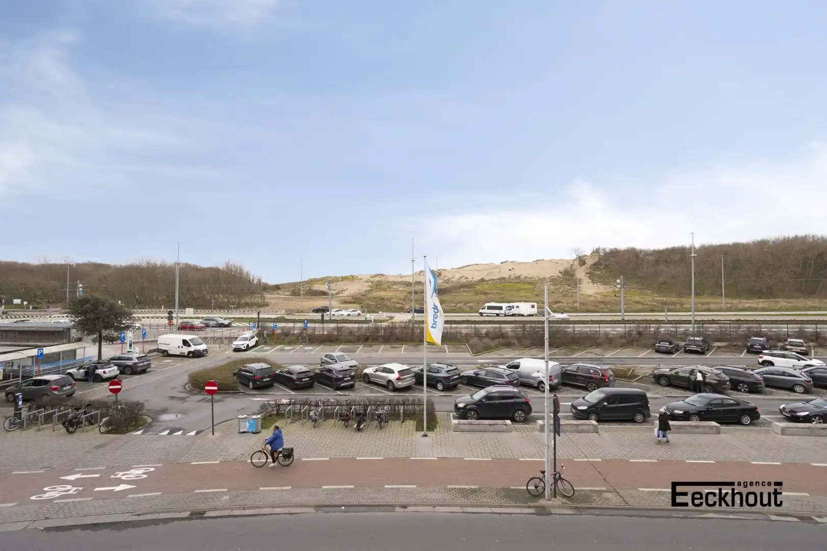 Prachtig appartement met 3 slaapkamers en zicht op de Bredense duinen foto 3
