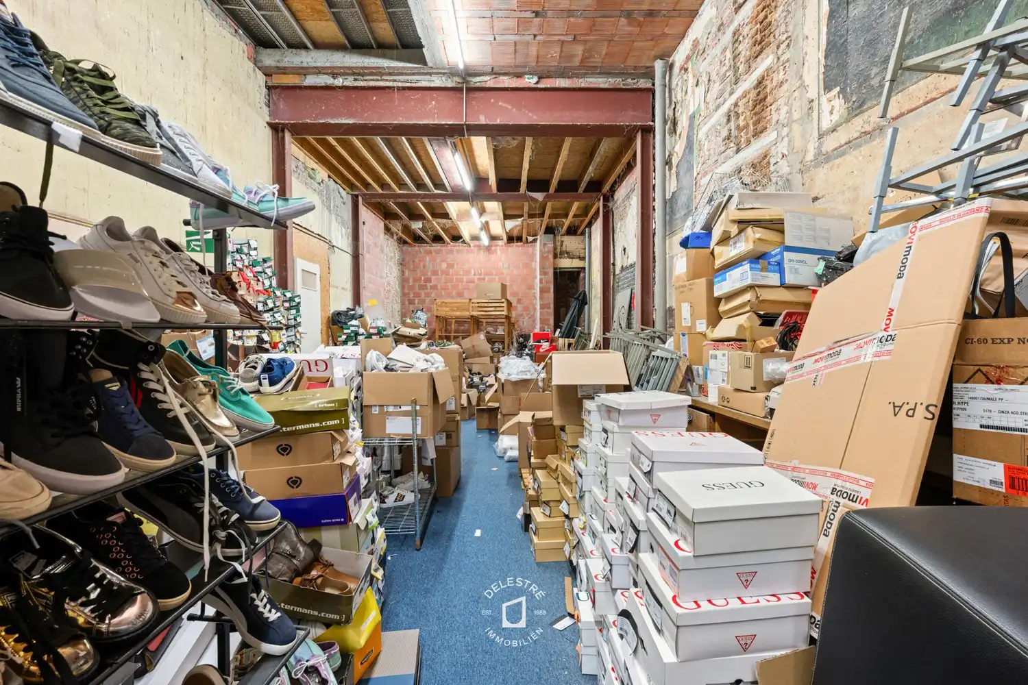 Karaktervol historisch pand te huur in hartje Aalst foto 12