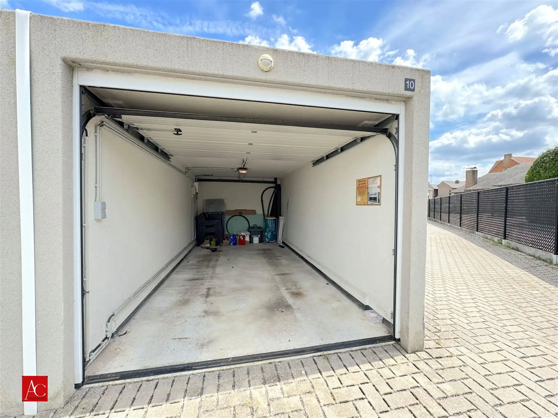 Gelijkvloers appartement met garage en 2 slaapkamers  foto 28