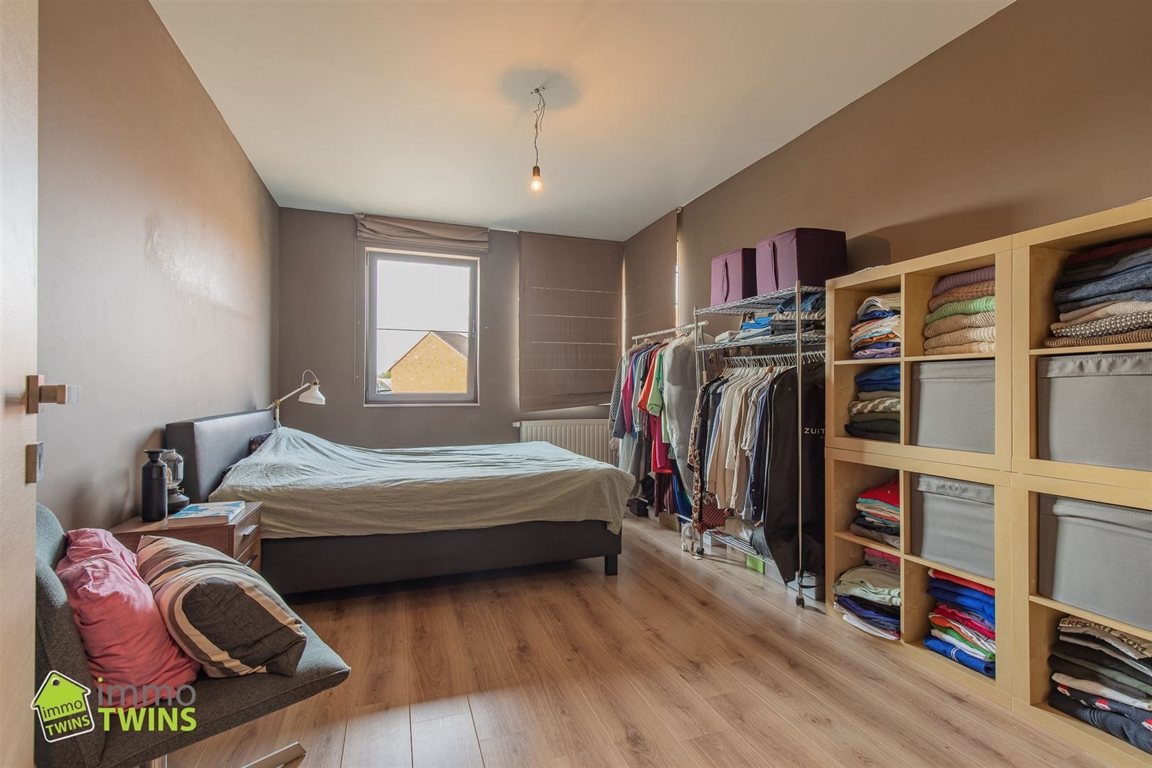 Instapklaar appartement met terras te Moerzeke foto 5
